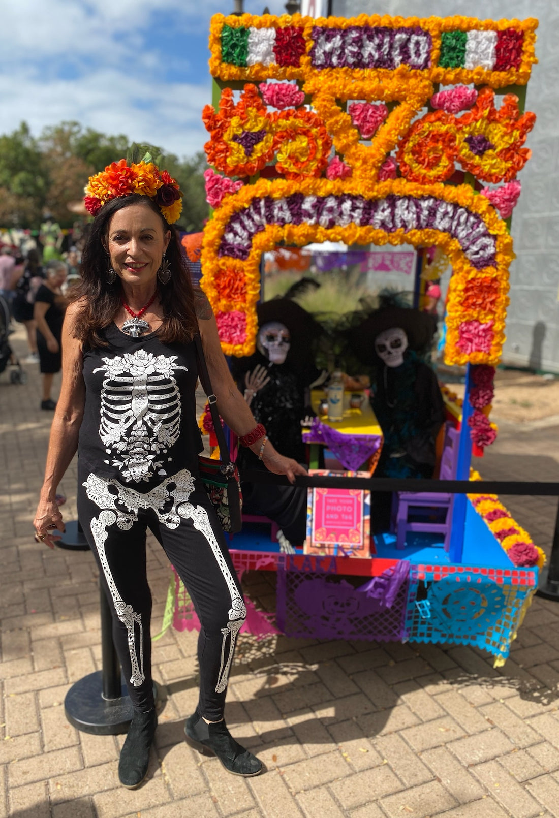 9 Best Dia de los Muertos Celebrations in the U.S.